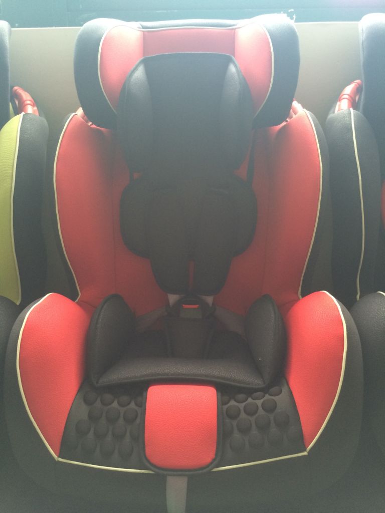 Baby car seat pp injection 1+2+3 red+black with bubble pad