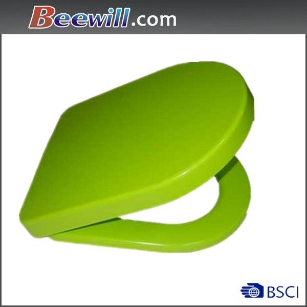 Washable colored D shape toilet seats