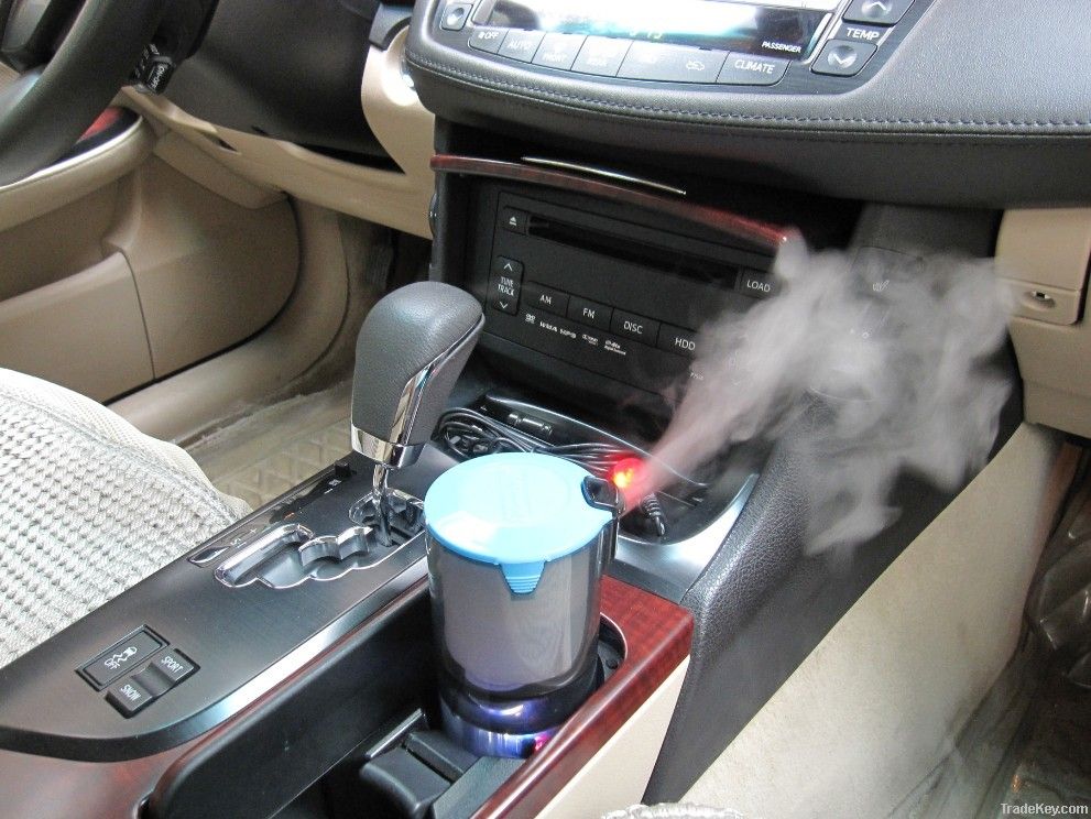 Car humidifier, car plug mist maker, sprayer, atomizer