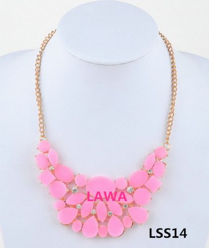 2015 Wholesale  Fashion lady handmade pink necklace LSS14