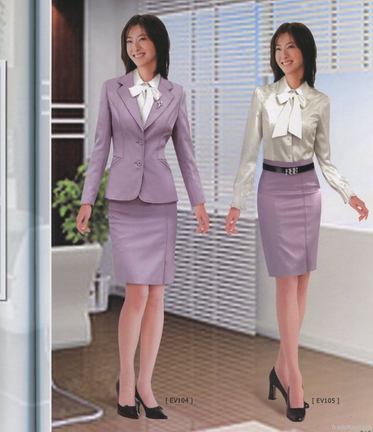 Professional women's suit, ladies dress suit, business suit of cul