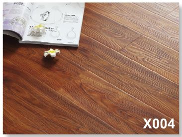 Best Seller Laminate Flooring with embossed in register/EIR