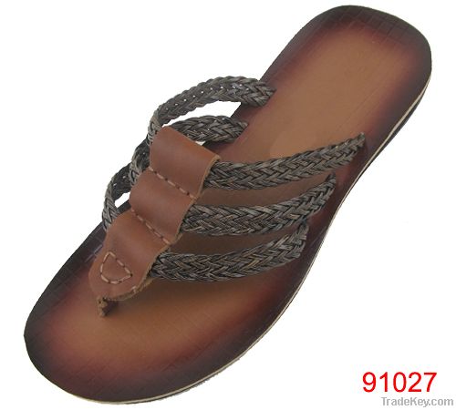 newest arrival men slippers manufacturer