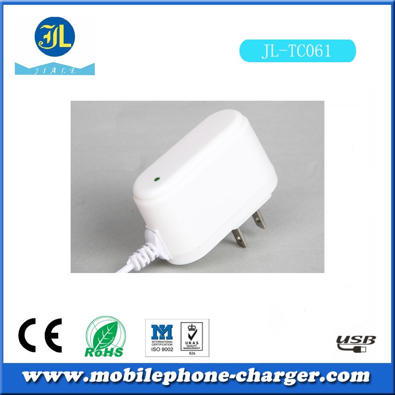 China supplies  sale the battery charger with the data cable in USA