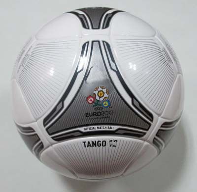 Adhesive soccer ball B-34