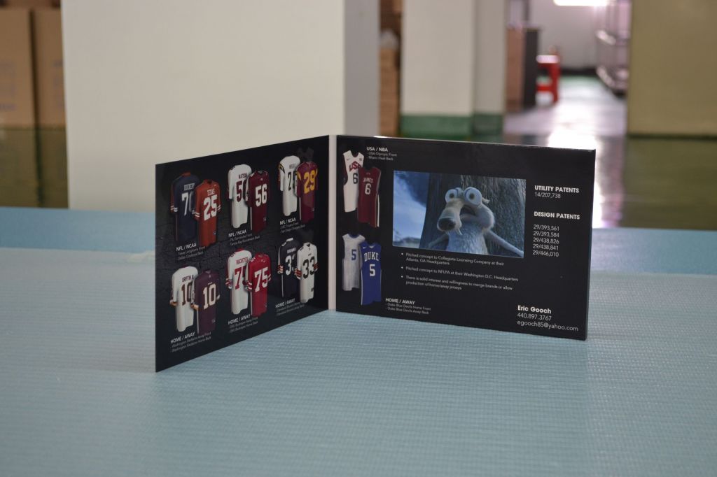 2014 hot selling 4.3 inch video brochure with LCD display 