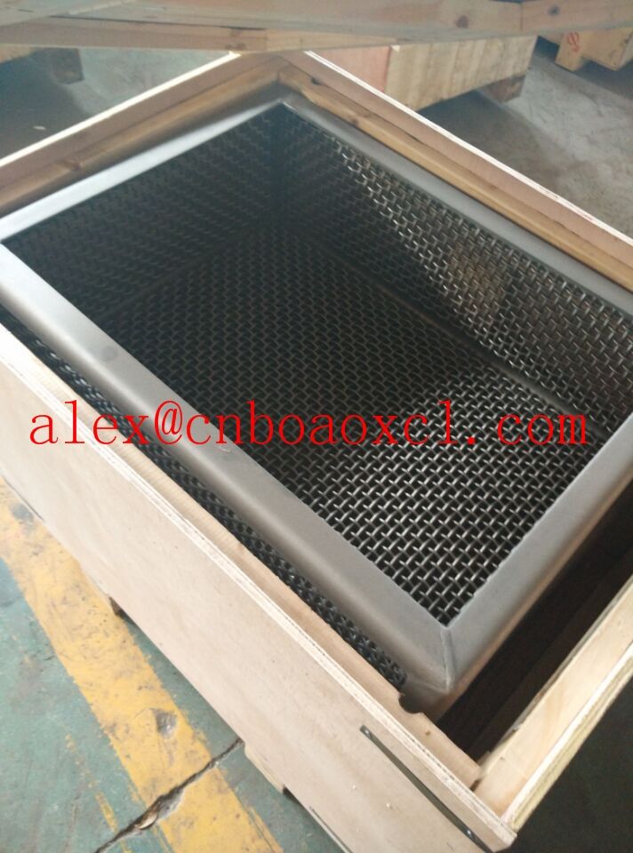 Heat resistant basket