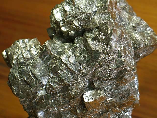 Pyrites, Ferrous Disulfide, Pyrrhotite, Ferro Sulphur, iron Pyrites, Fe-S, Piryte, Fes2, Pirite, Pyrite, Fes, Iron Sulfide