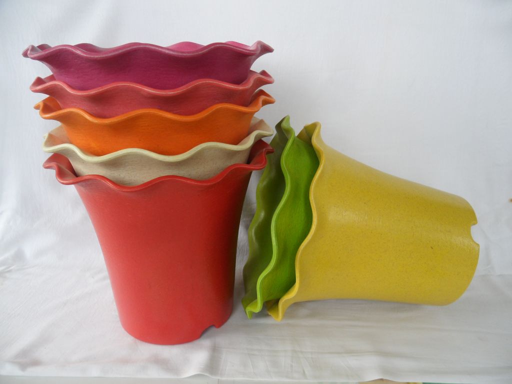 2014 New degradable flower pot-new challenger to plastic pots