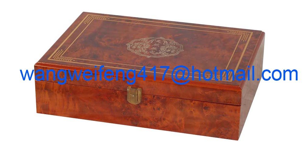 Luxury MDF wooden  gift box