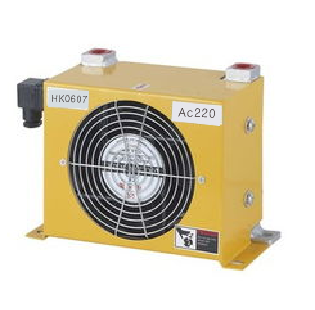 Cost saving automatic hydraulic oil cooler HK0607