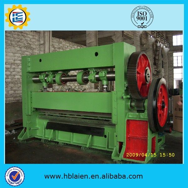 High quality Expanded metal machine 