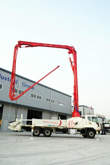 Boom concrete pump Elephant 40RX4