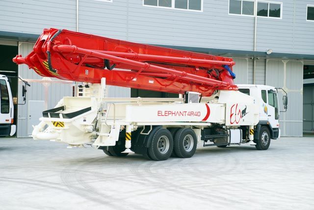 Boom concrete pump Elephant 40RX4