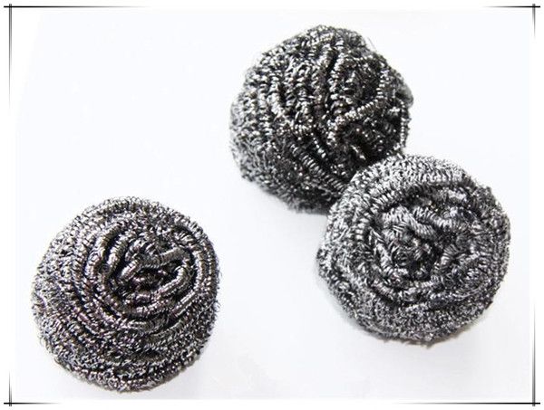 Stainless steel pot scourer