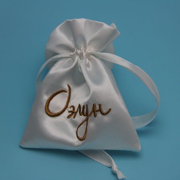 china supplier cheap drawstring satin pouch 