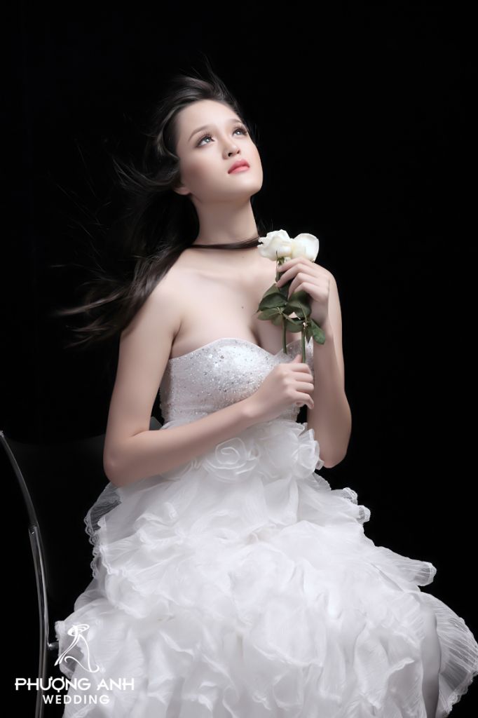 PA11-022 Elegant Sexy Sweetheart Neckline Beading Wedding Gown Wedding Dress