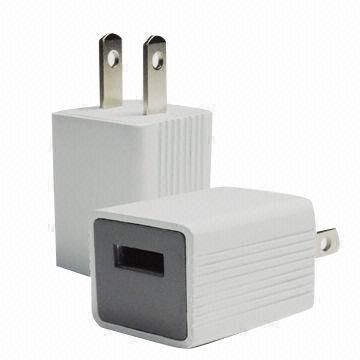 USB Travel/Wall/Home Chargers Adapter for iPad, 120/240V, 50 to 60Hz Input Voltage