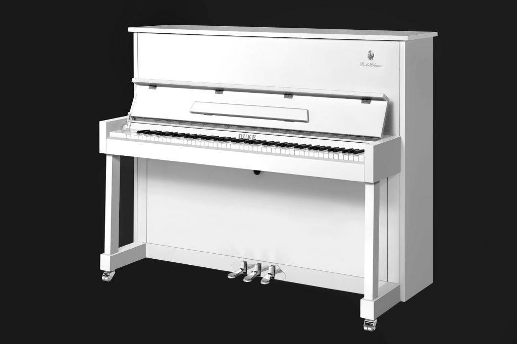 white Upright Piano 122G1