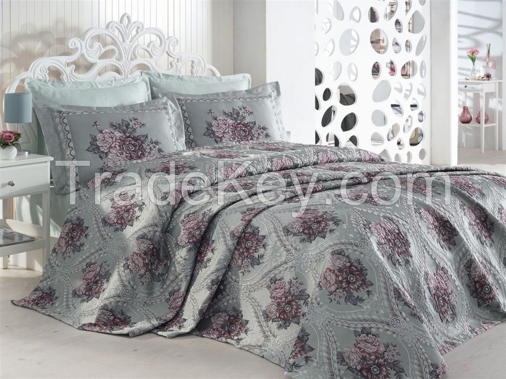 Jacquard Bedspread Sets