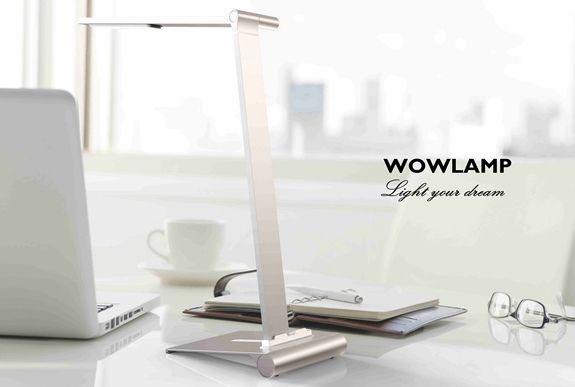 8W LED reading lamp with touch dimmer