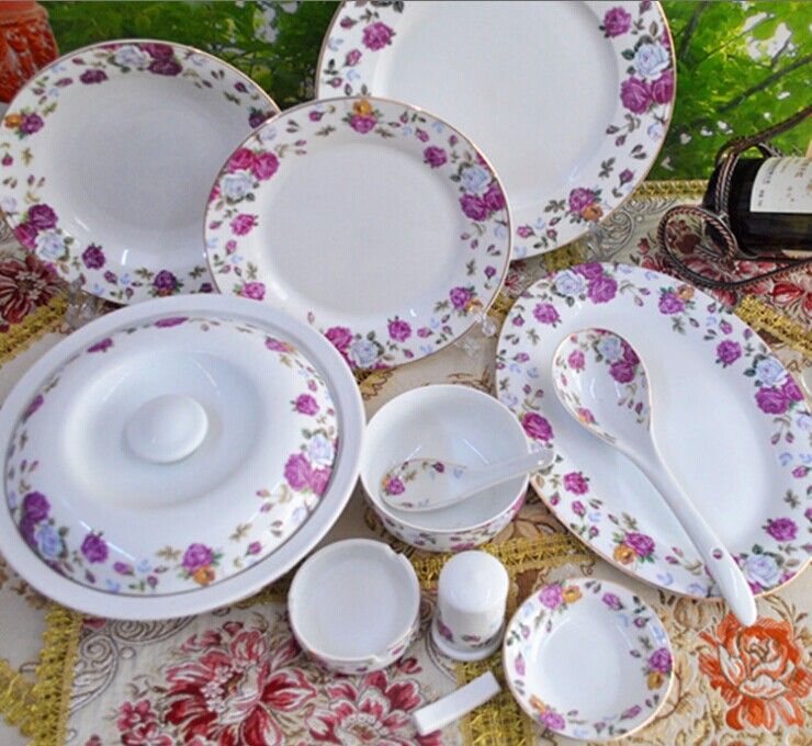 fashion bone porcelain dinnerware sets with flora pattern 