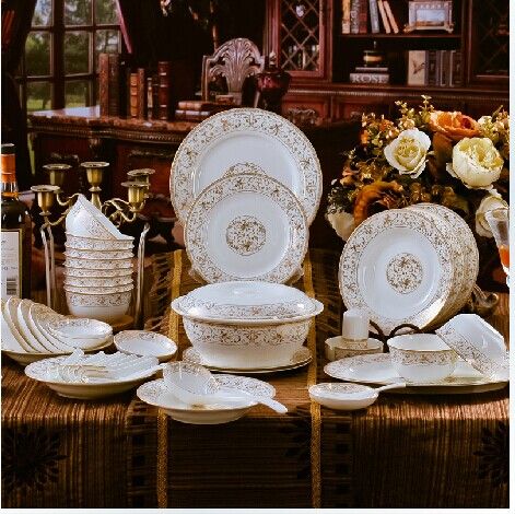 fashion bone porcelain dinnerware sets with flora pattern