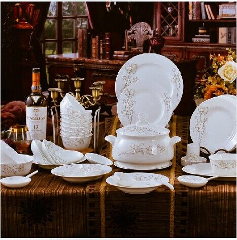 fashion bone porcelain dinnerware sets with flora pattern 