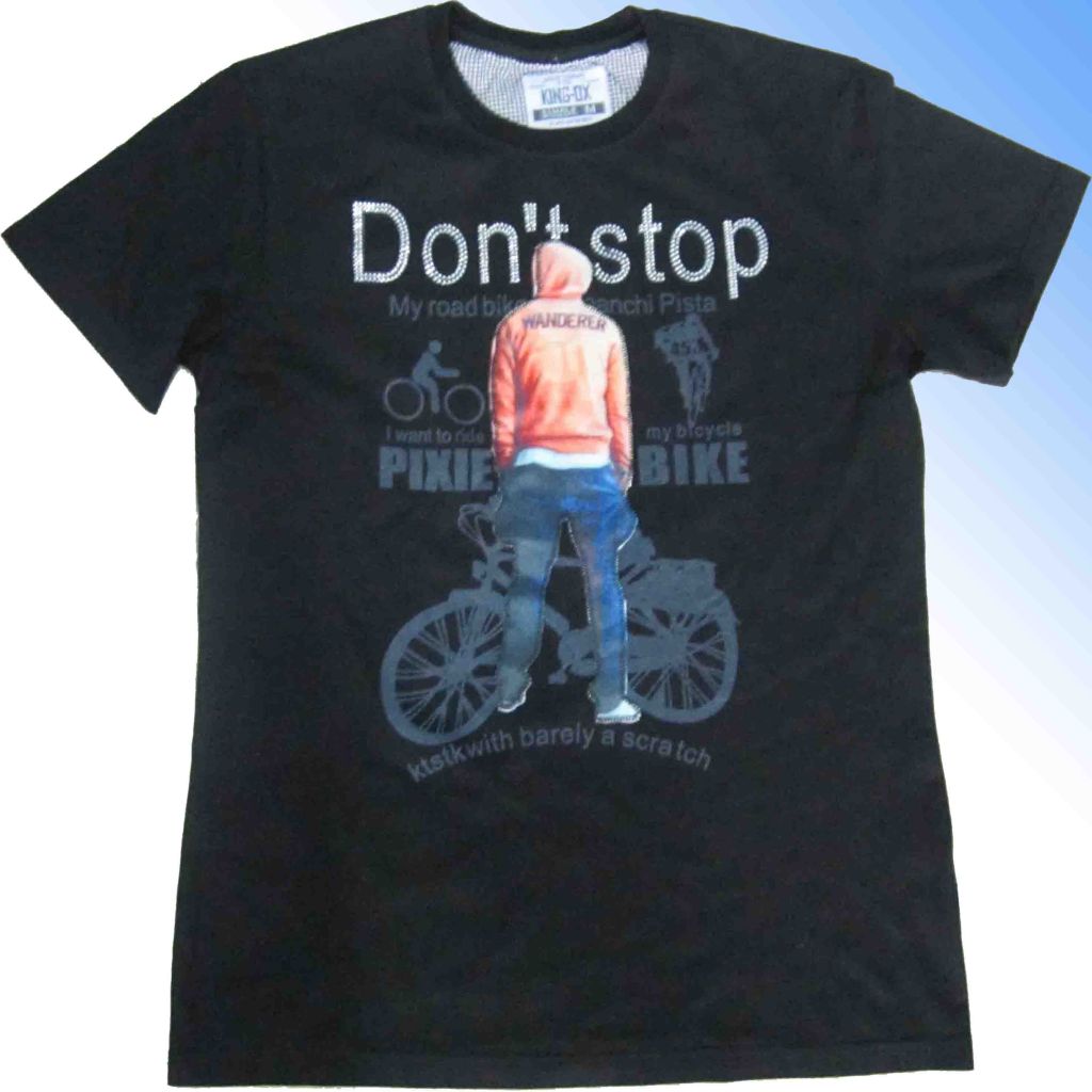 Men's customized t-shirt