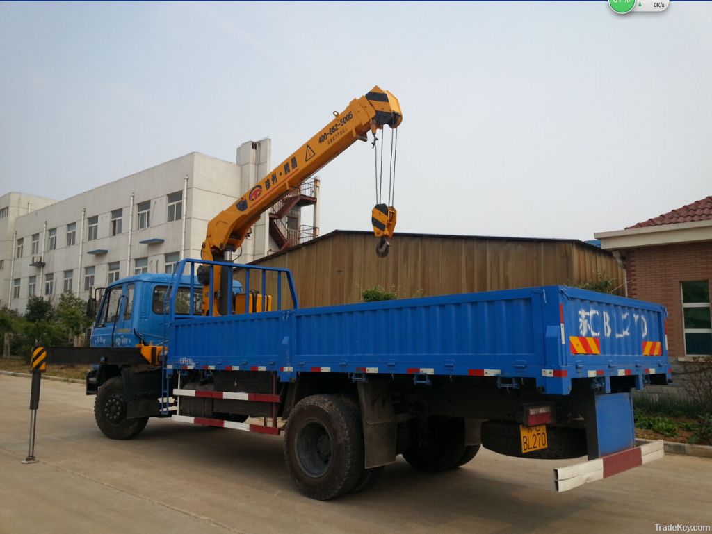 6.3 tons telescopic boom hydraulic truck crane