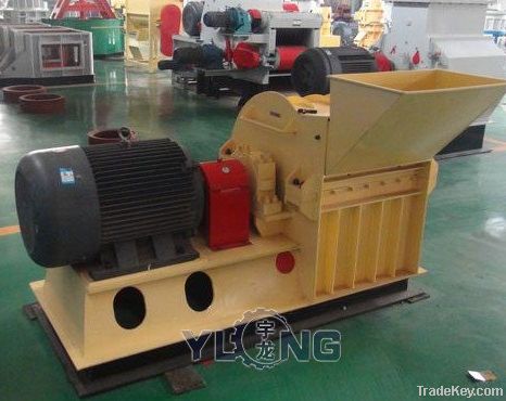 Wood hammer mill