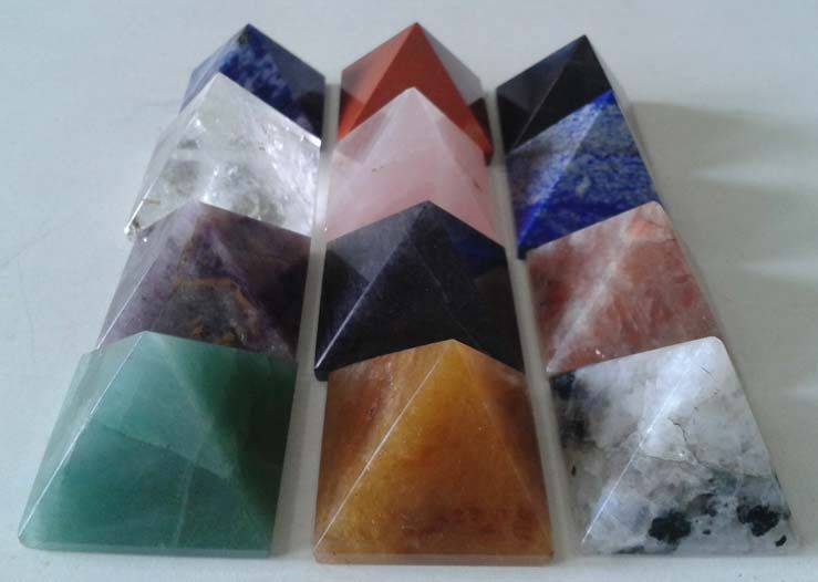 Crystal Gemstone Healing Pyramids