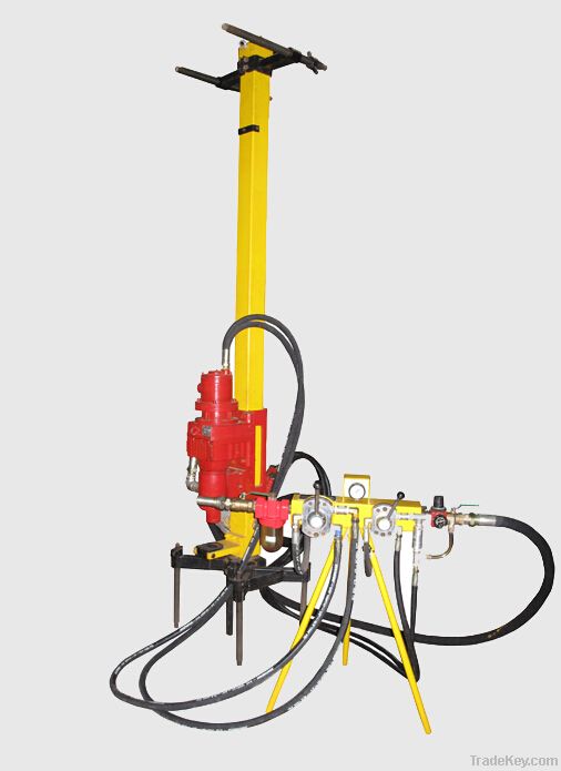 Pneumatic DTH drilling machine