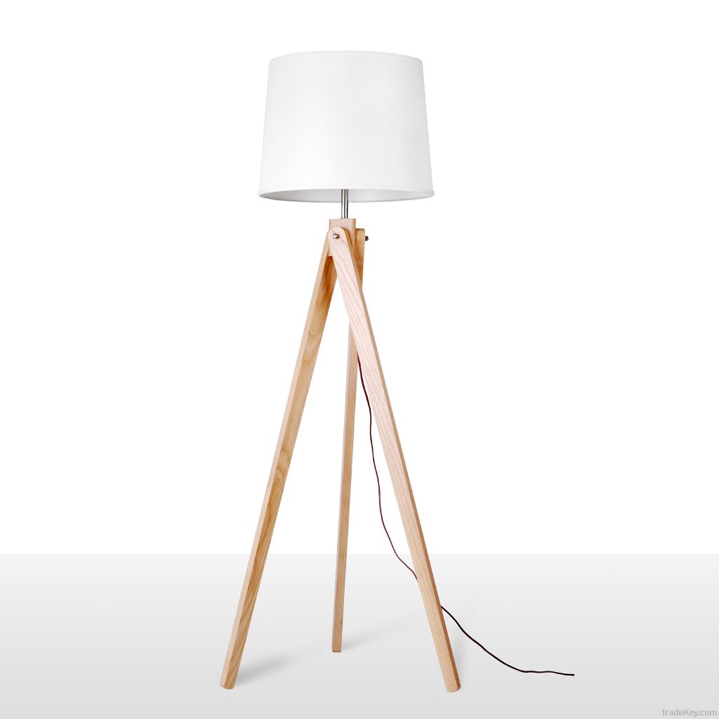 Tripod decorative wood floor lamp
