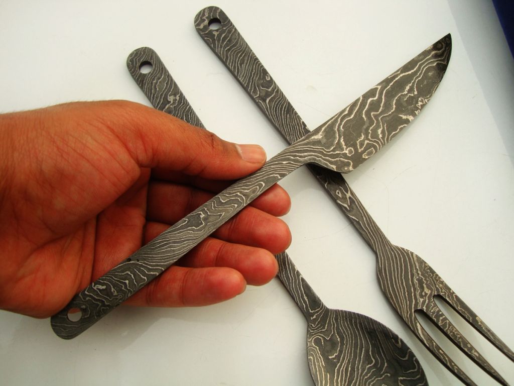 Damascus steel Knife Folk set