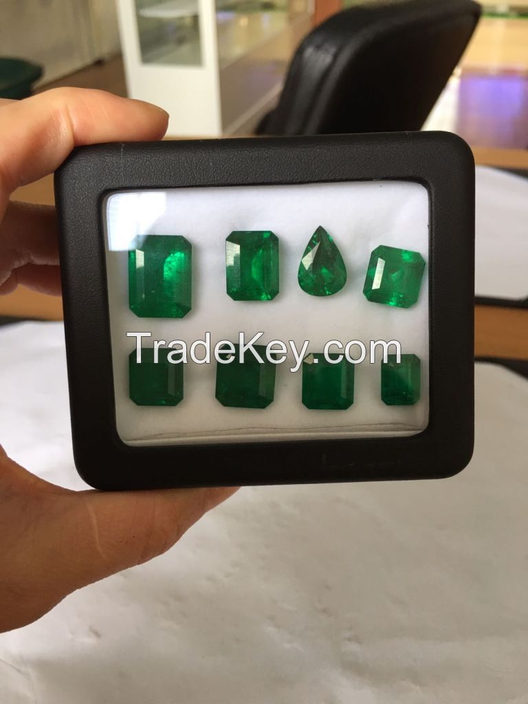 White Gold Diamonds and Colombian Emeralds