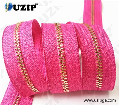 continuous zip chain