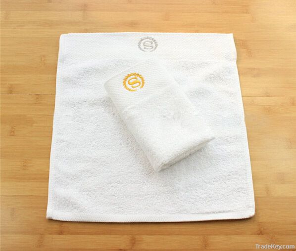 White 100%Cotton Hotel Face Towel