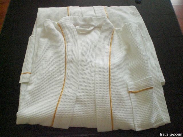 White waffle cotton bathrobe