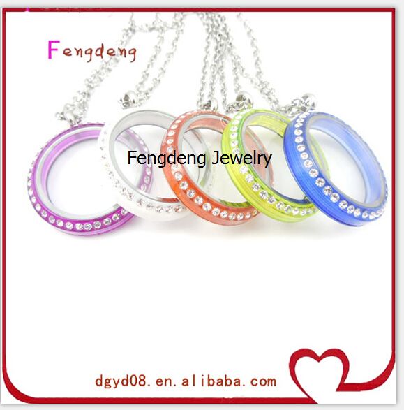 Nice colorful acrylic locket manufacturer