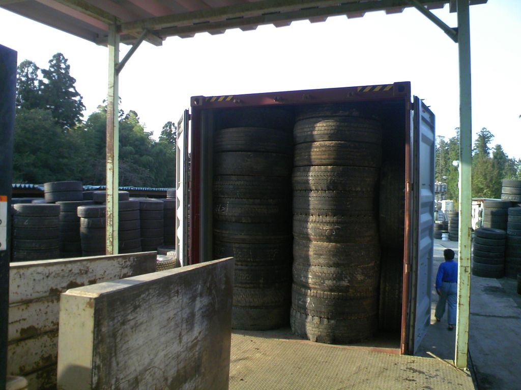 Used tire casing and Used tire