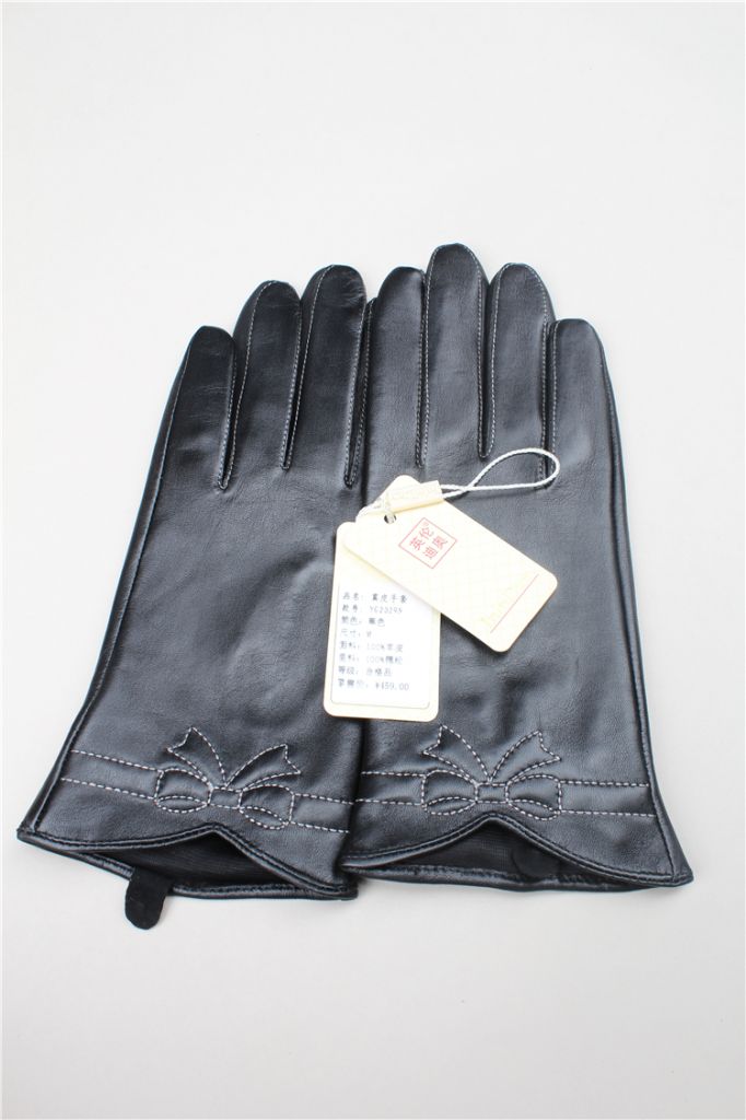 customization leather lace gloves mittens hot sell