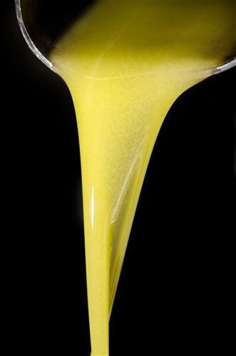 Unfiltered extra virgin olive oil