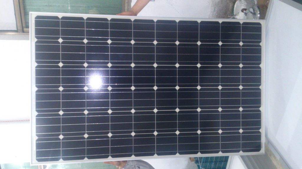 250W solar panel