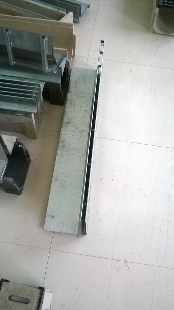 polymer concrete gap drain