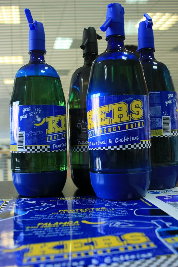 KERS ENERGY DRINK in blue bottle of 1.5 liter with dosign siphon