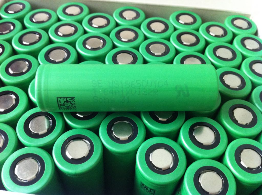 vtc4 2100mah 30amp 18650 battery