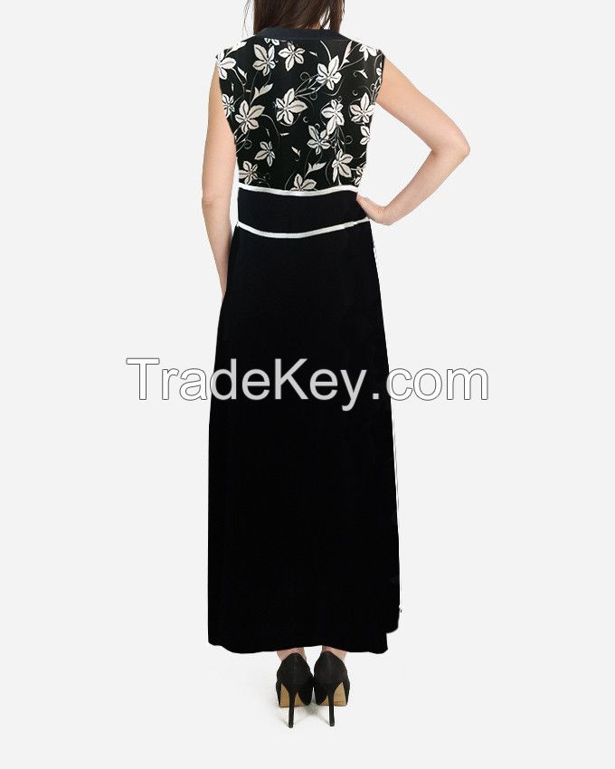 S16DR24-3 Buttons Collar Sleeveless Floral Print Maxi Dress