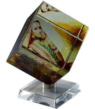 Dazzling Photocrystal Cube