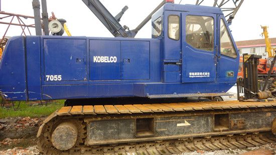 Used Kobelco 7055 crawler crane in good condition for sale